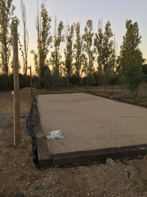 Mobil-Home Dans Un Beau Cadre A 15 Km Des Plages. Lunel  Luaran gambar